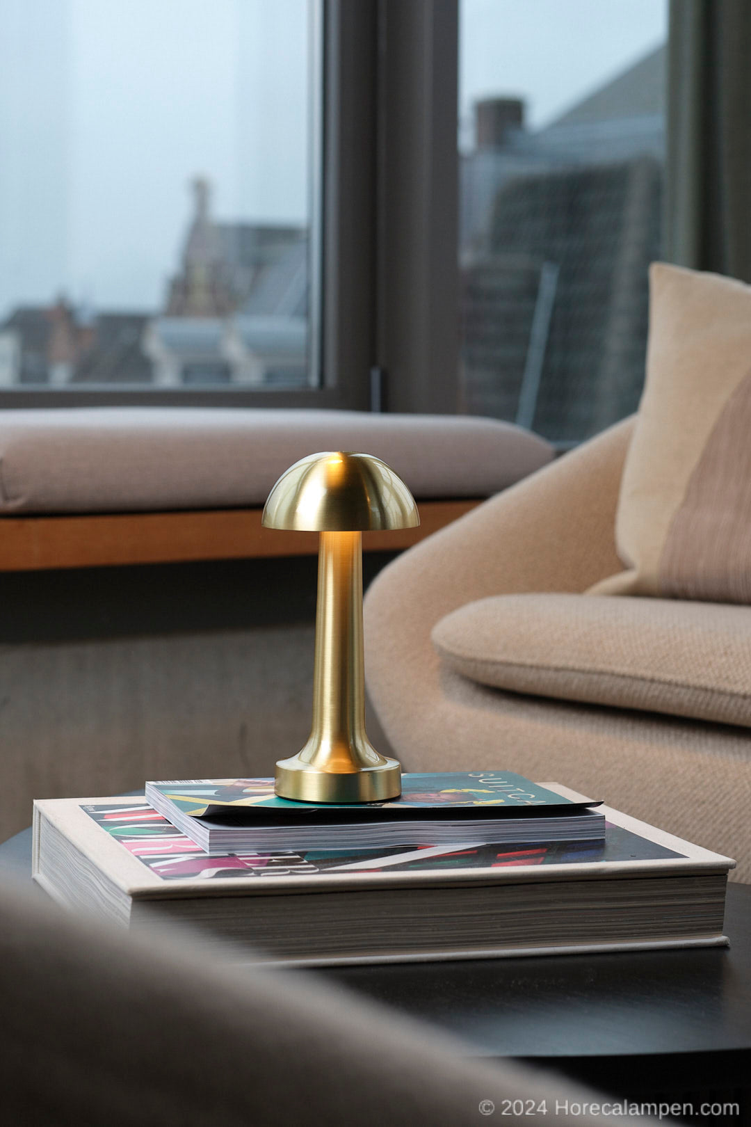 Table lamp gold Round head steel